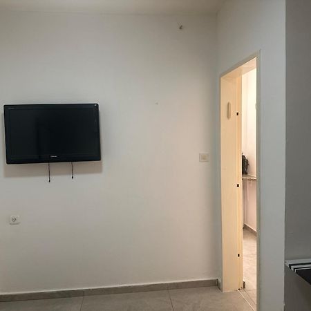 Апартаменты יחידת דיור מפנקת באילת Экстерьер фото